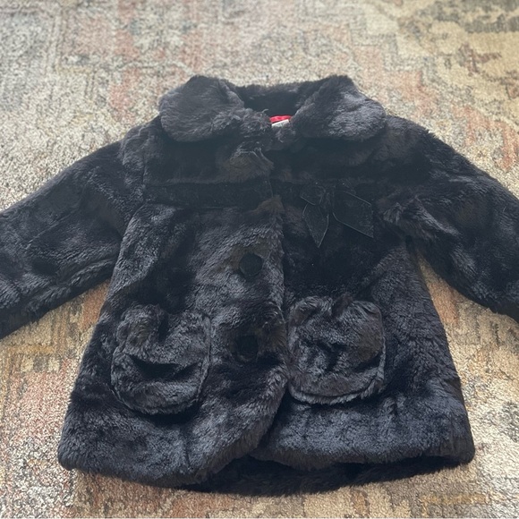 Other - Luxurious Black Faux Fur Kids Coat